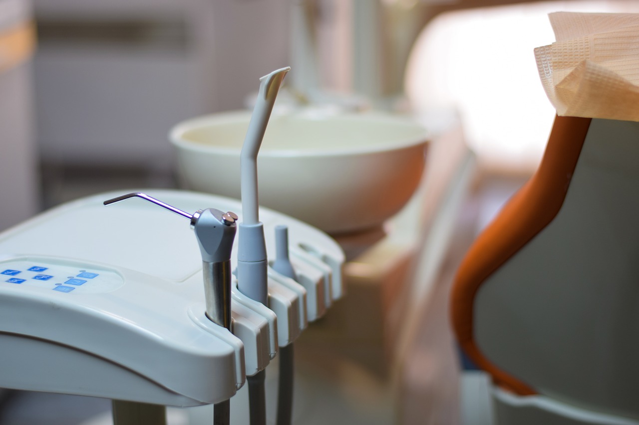 Taking Care of Dental Implants – 5 Things to Remember